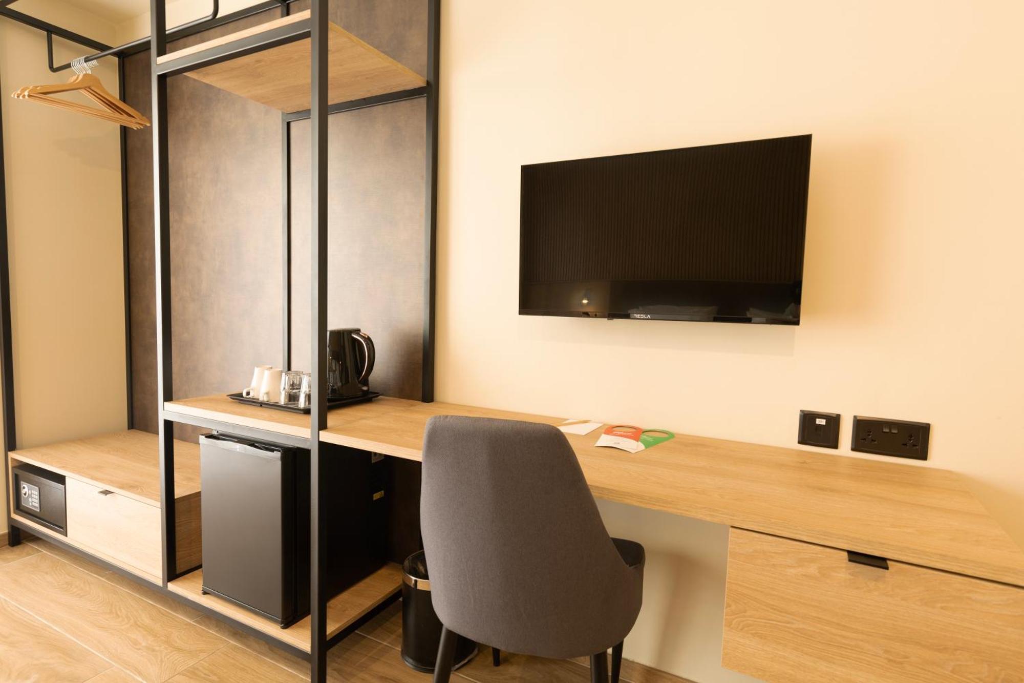 East Sliema Suites エクステリア 写真