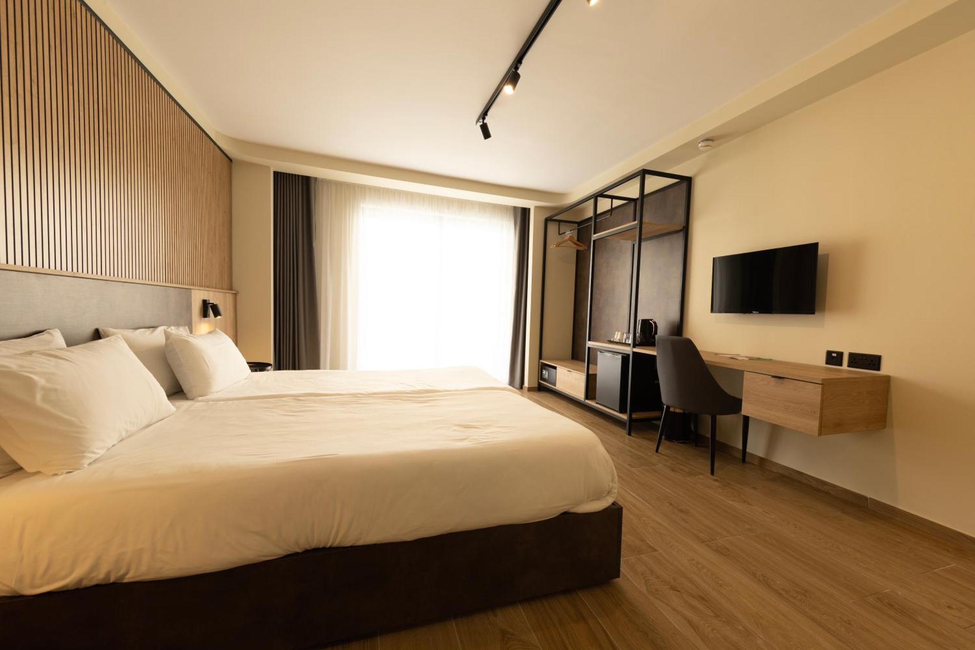 East Sliema Suites エクステリア 写真