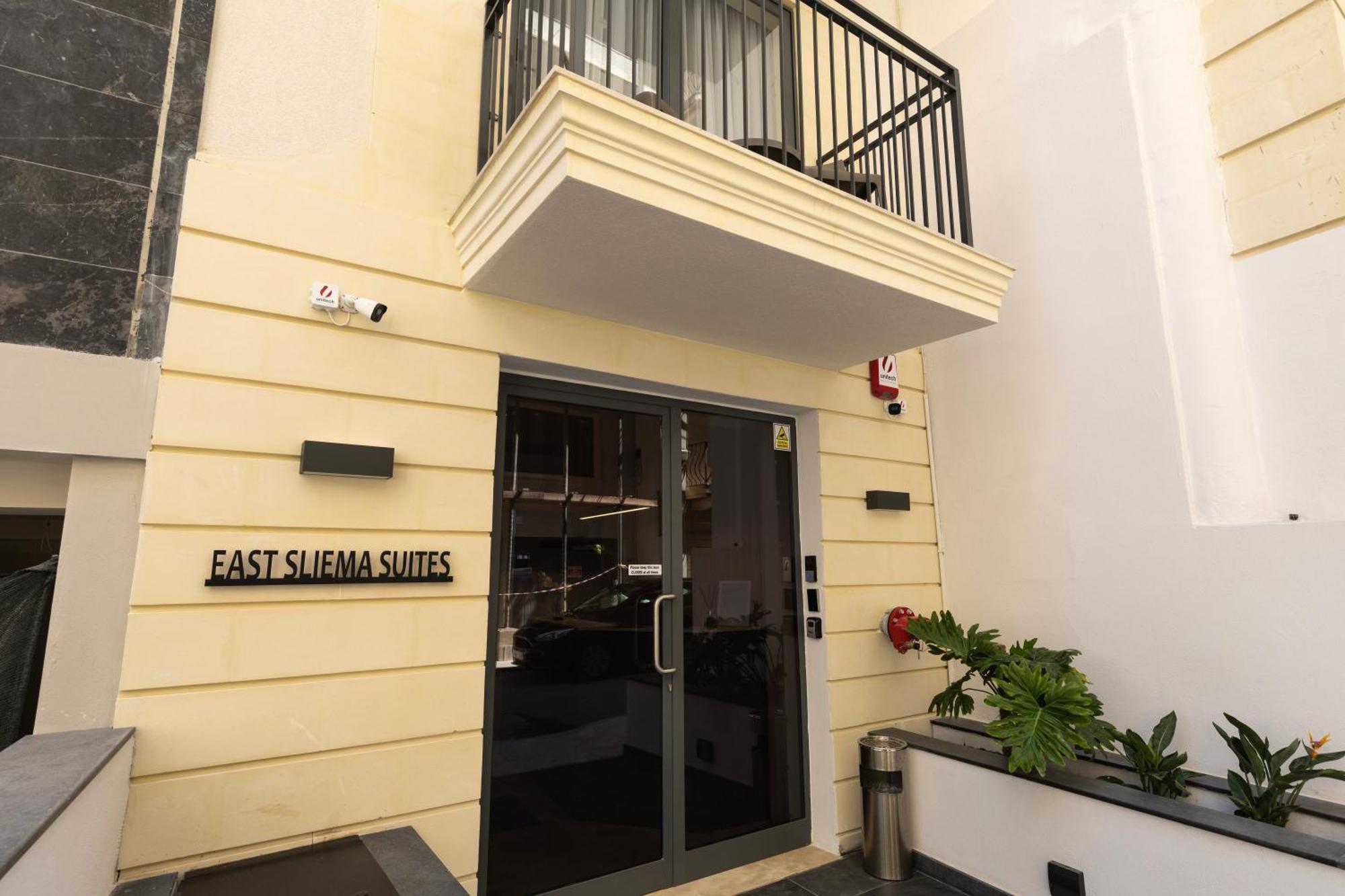 East Sliema Suites エクステリア 写真