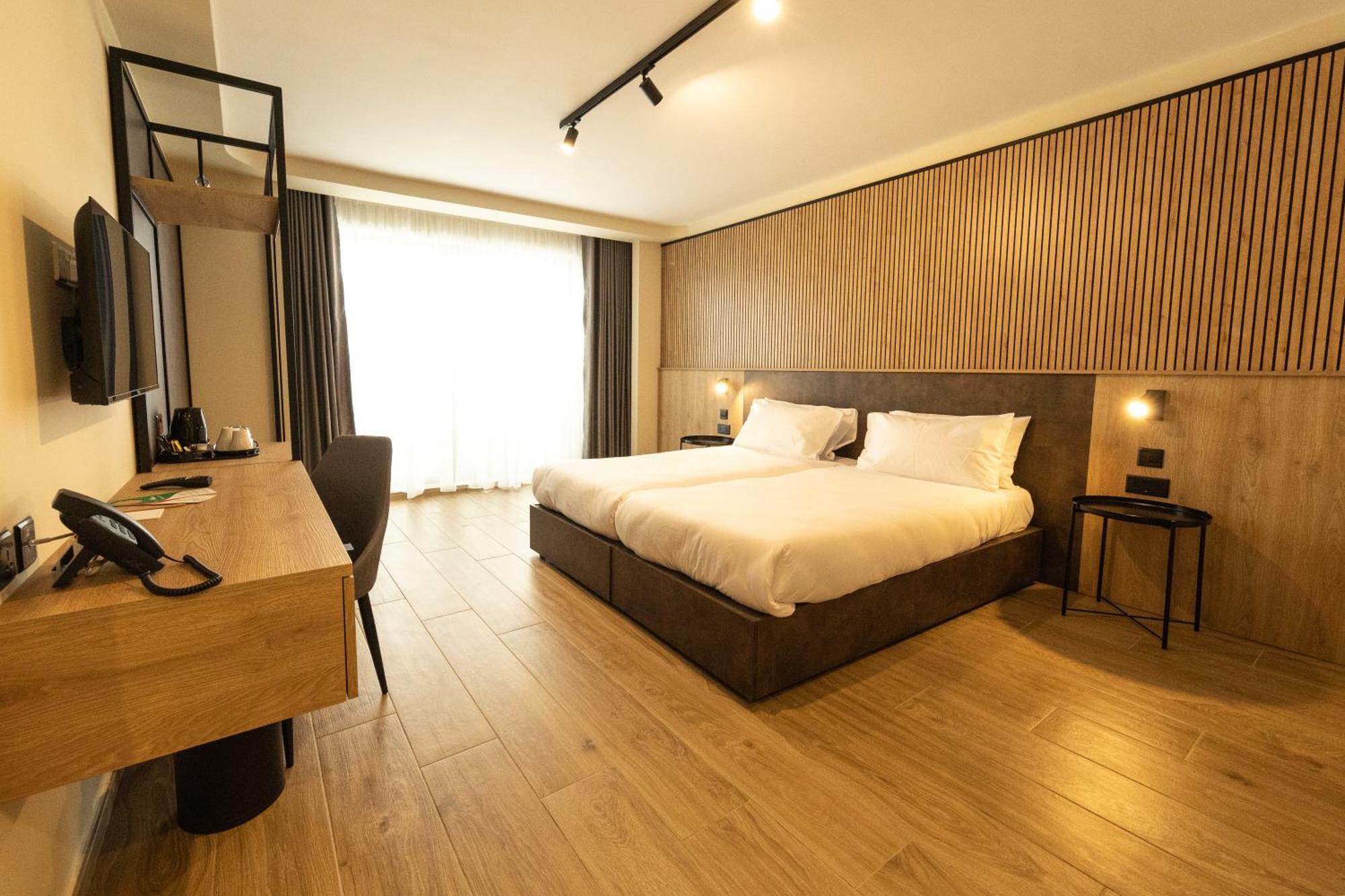 East Sliema Suites エクステリア 写真
